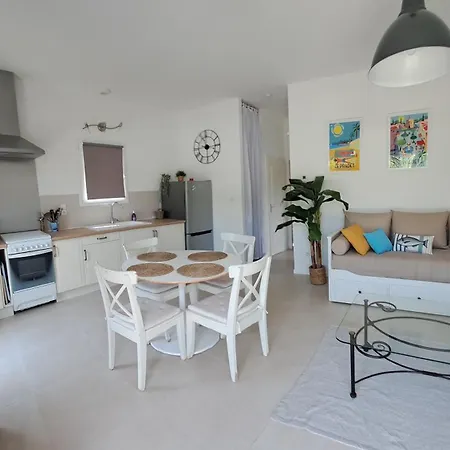 Maison Avec Jardin, Au Calme, Proche De La